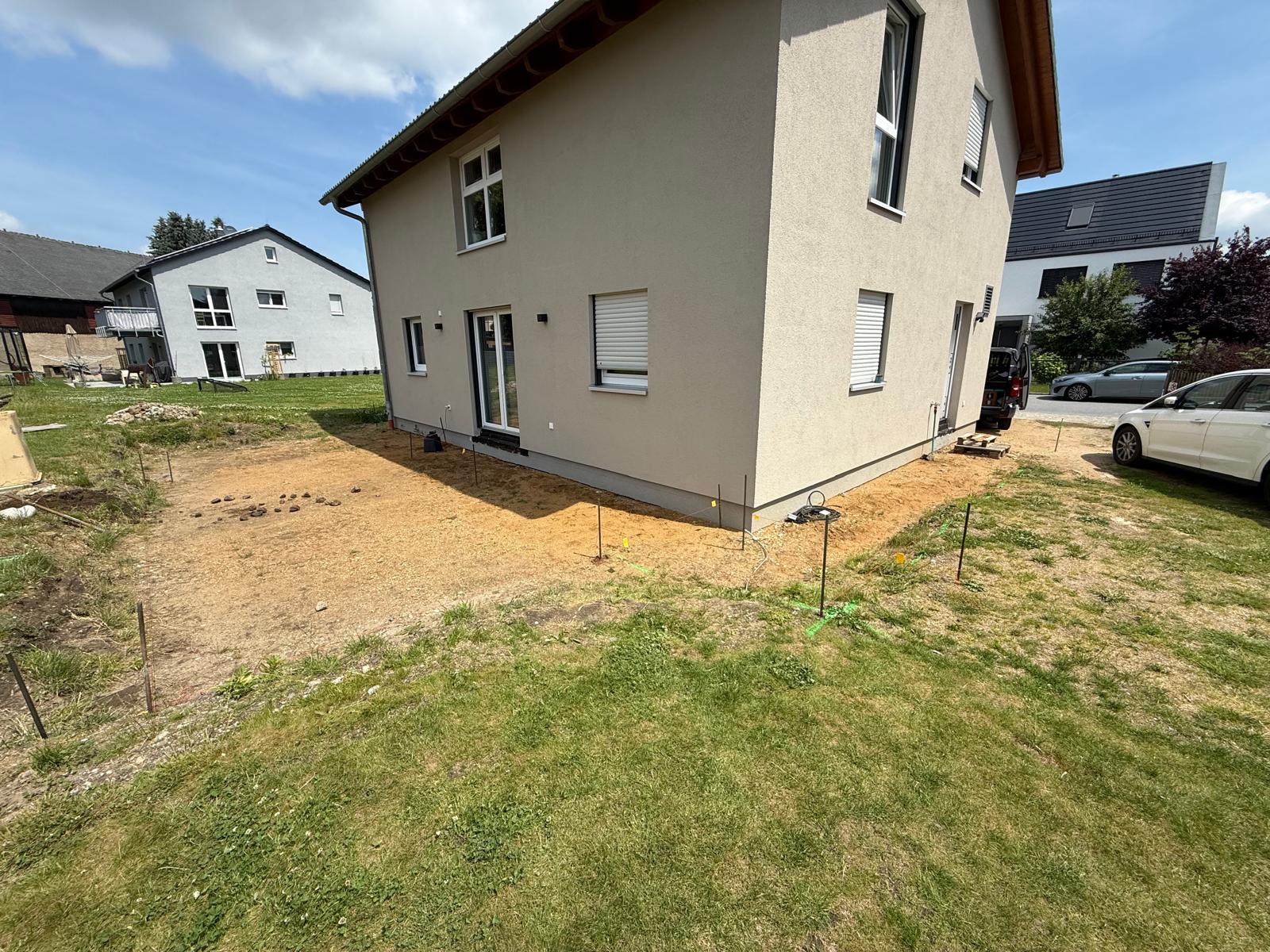 Außengelände – Vorher